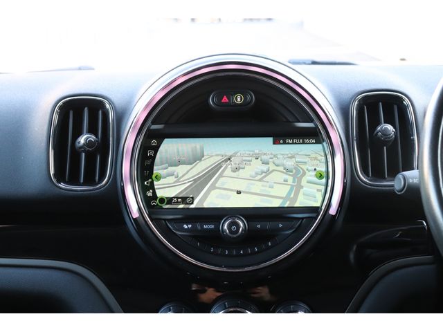 BMW MINI COOPER D CR 2018 Image 31