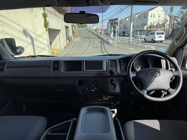 TOYOTA HIACE WAGON 4WD 2005 Image 31