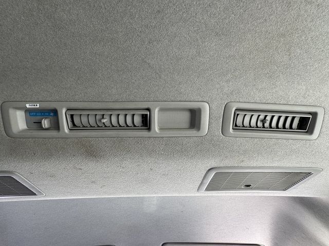 TOYOTA HIACE WAGON 4WD 2005 Image 31