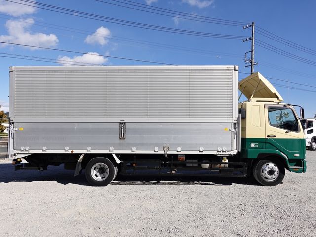 MITSUBISHI FUSOU FIGHTER 2006 Image 31