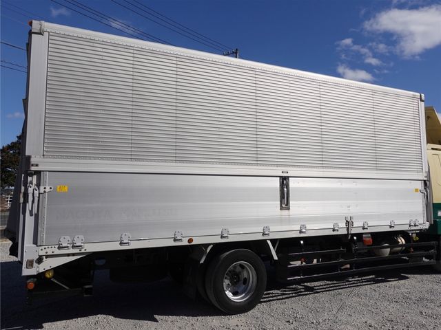 MITSUBISHI FUSOU FIGHTER 2006 Image 31