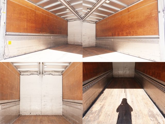 MITSUBISHI FUSOU FIGHTER 2006 Image 31