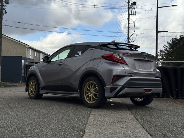 TOYOTA C-HR 4WD 2017 Image 31