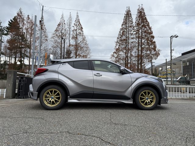 TOYOTA C-HR 4WD 2017 Image 31