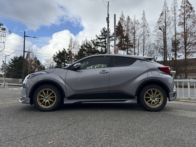 TOYOTA C-HR 4WD 2017 Image 31