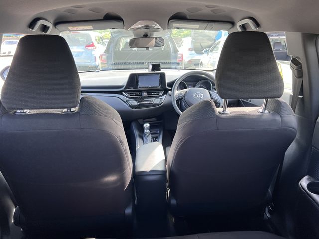 TOYOTA C-HR 4WD 2017 Image 31