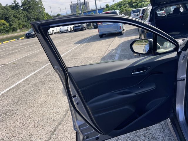 TOYOTA C-HR 4WD 2017 Image 31