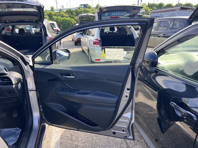 TOYOTA C-HR 4WD 2017 Image 31