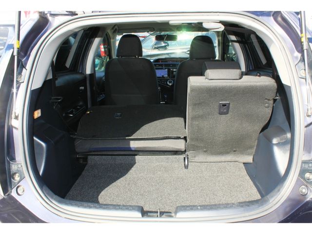 TOYOTA AQUA 2015 Image 31