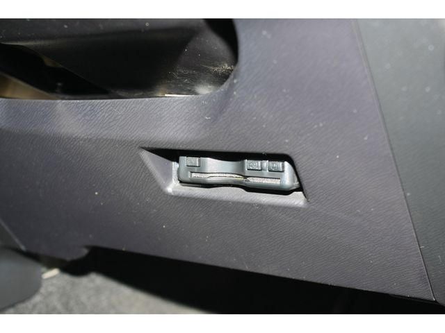 TOYOTA AQUA 2015 Image 31