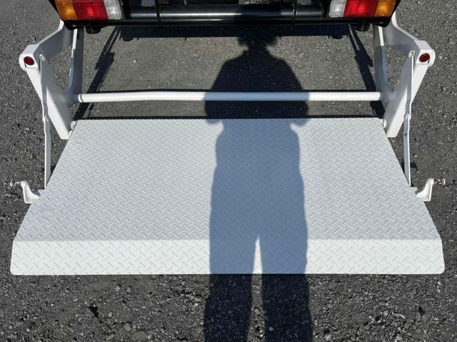 TOYOTA DYNA 2013 Image 31