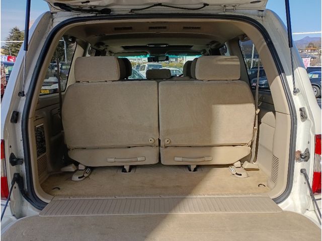 TOYOTA LANDCRUISER WAGON 2005 Image 31