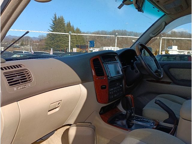 TOYOTA LANDCRUISER WAGON 2005 Image 31