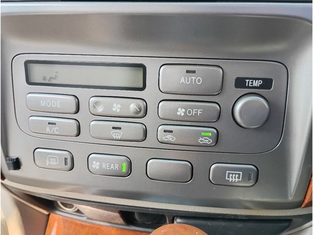 TOYOTA LANDCRUISER WAGON 2005 Image 31