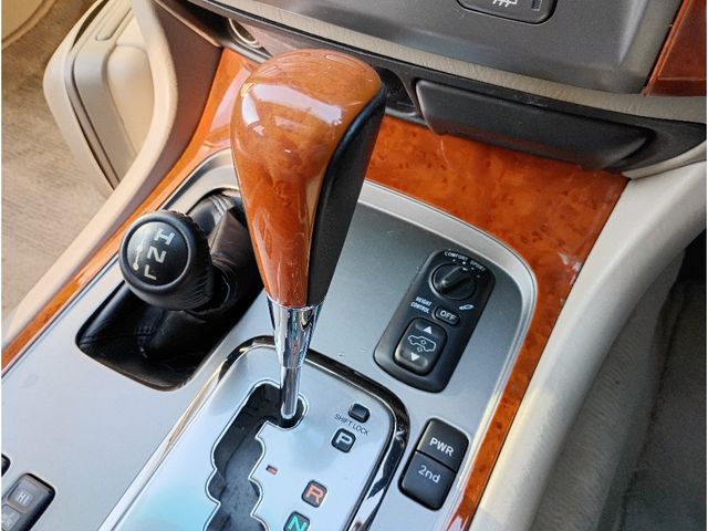 TOYOTA LANDCRUISER WAGON 2005 Image 31