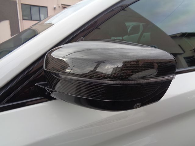 BMW 5SERIES TOURING 2019 Image 31