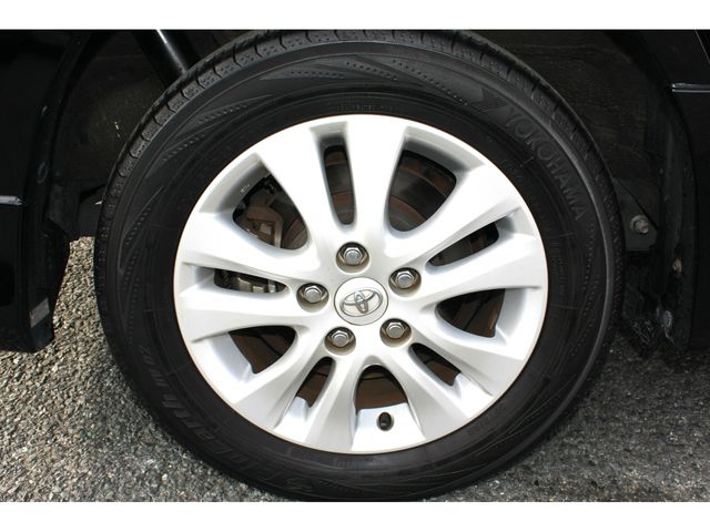 TOYOTA NOAH 2013 Image 31