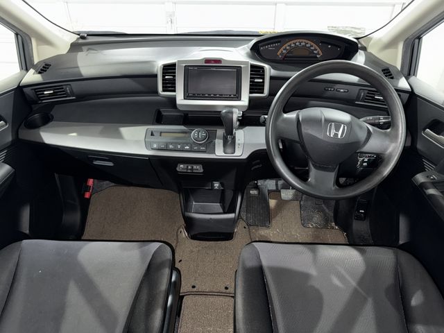 HONDA FREED 2010 Image 31