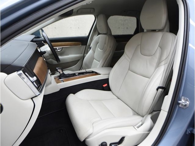 VOLVO V90 2019 Image 31