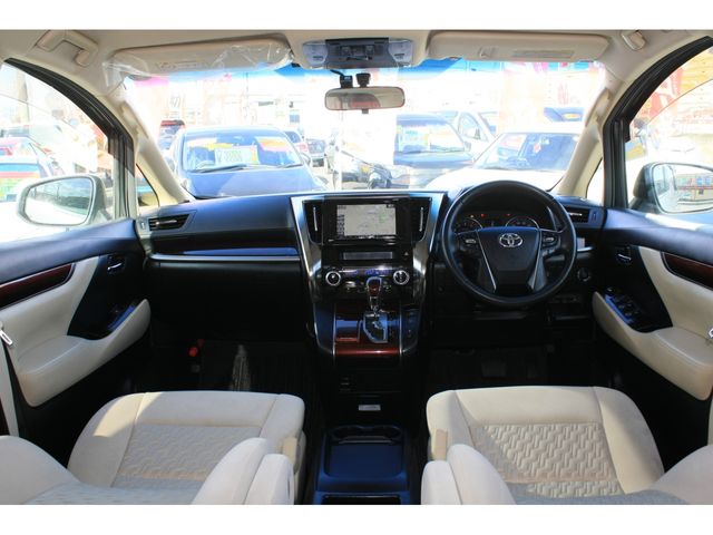 TOYOTA VELLFIRE 2017 Image 31