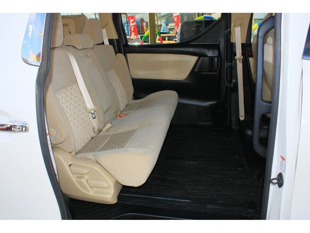 TOYOTA VELLFIRE 2017 Image 31