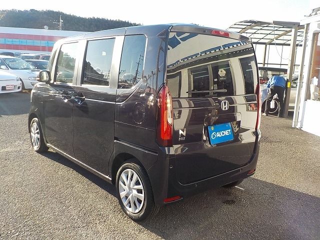 HONDA N BOX 2024 Image 31