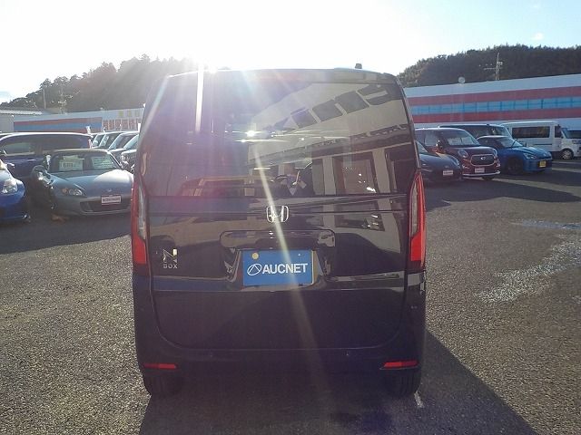 HONDA N BOX 2024 Image 31