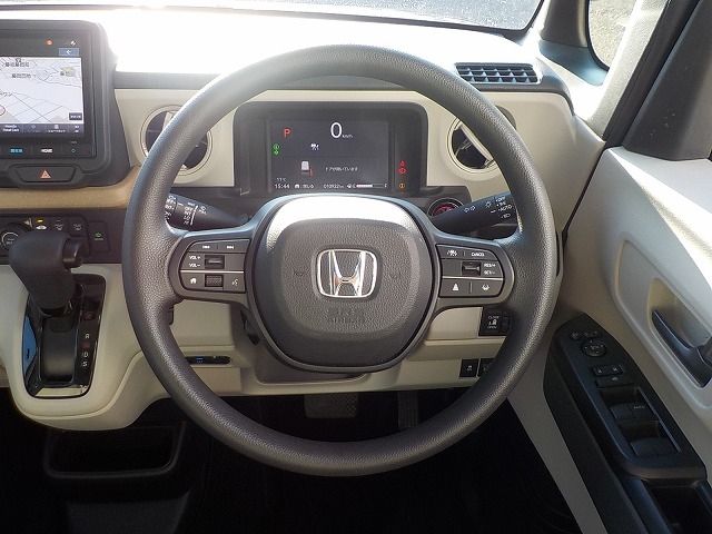 HONDA N BOX 2024 Image 31