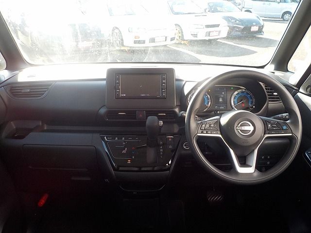 NISSAN ROOX 2023 Image 31