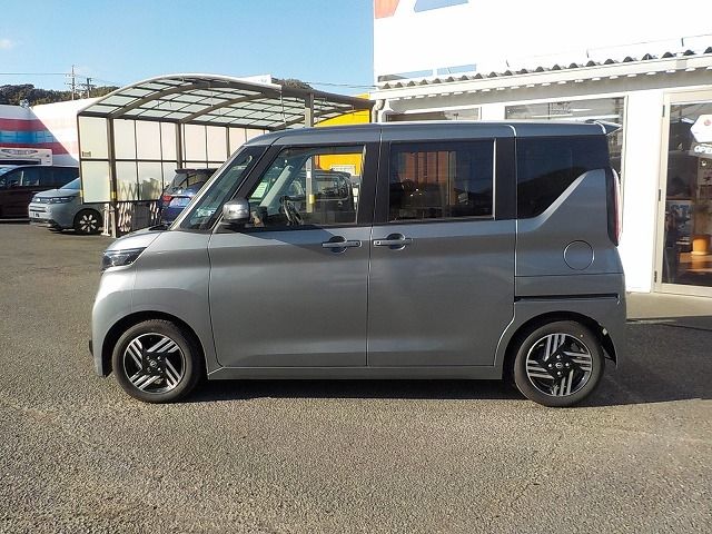 NISSAN ROOX 2023 Image 31