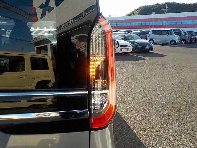 NISSAN ROOX 2023 Image 31