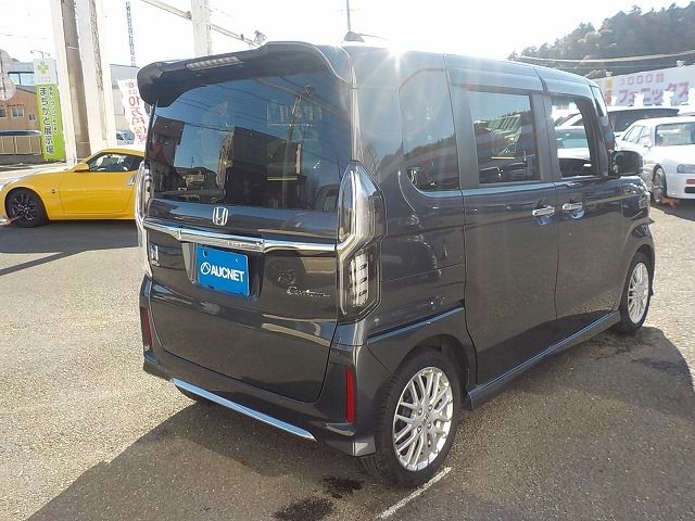 HONDA N BOX CUSTOM 2022 Image 31