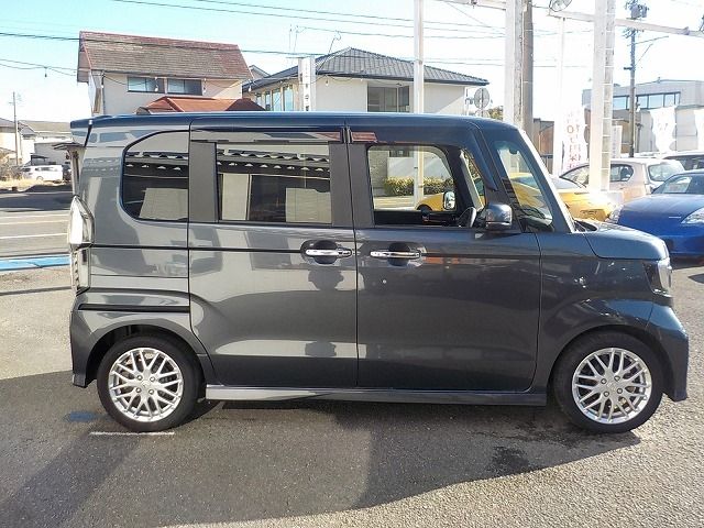 HONDA N BOX CUSTOM 2022 Image 31