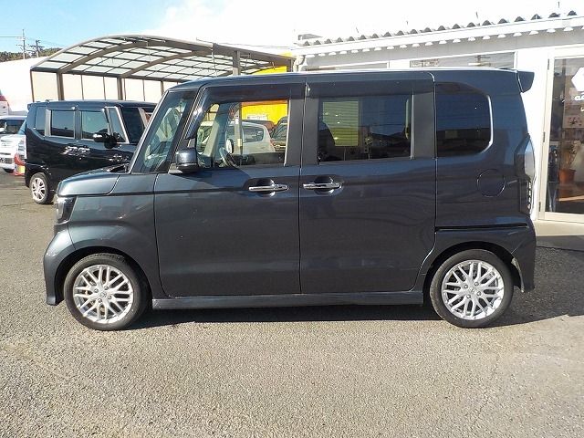 HONDA N BOX CUSTOM 2022 Image 31