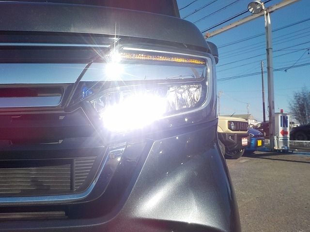 HONDA N BOX CUSTOM 2022 Image 31