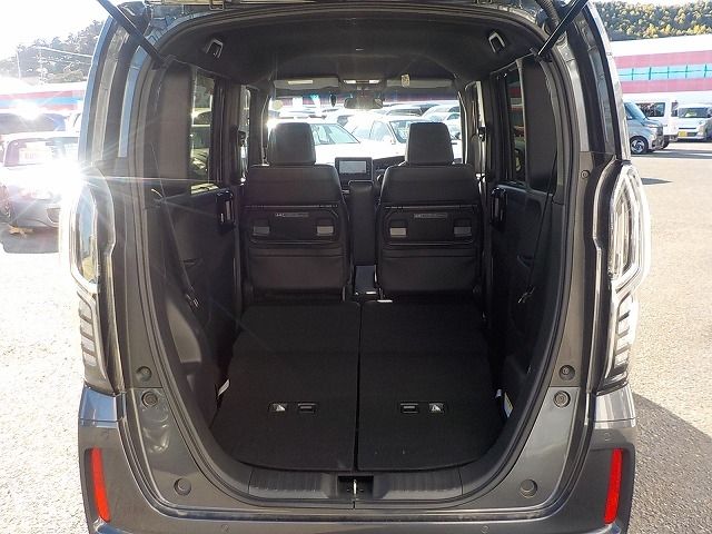 HONDA N BOX CUSTOM 2022 Image 31