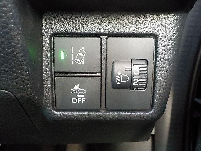 HONDA N BOX CUSTOM 2022 Image 31