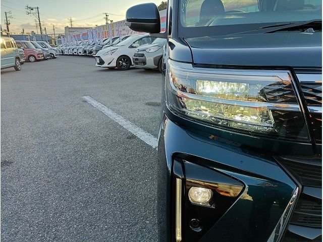 DAIHATSU TANTO CUSTOM 2023 Image 31