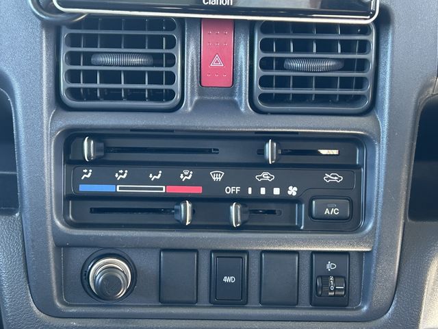 SUZUKI CARRY TRUCK 4WD 2018 Image 31