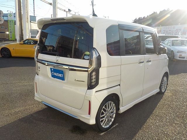 HONDA N BOX CUSTOM 2021 Image 31