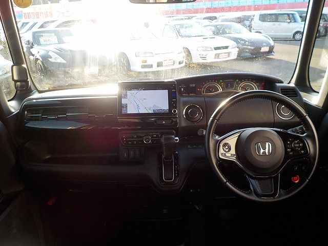 HONDA N BOX CUSTOM 2021 Image 31