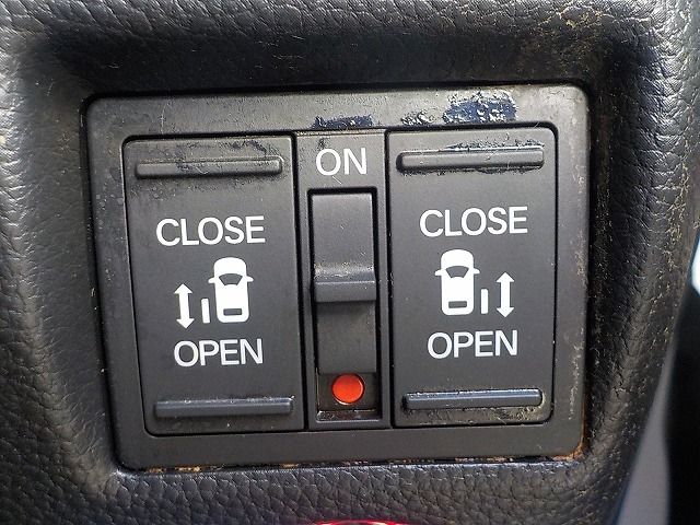 HONDA N BOX CUSTOM 2021 Image 31