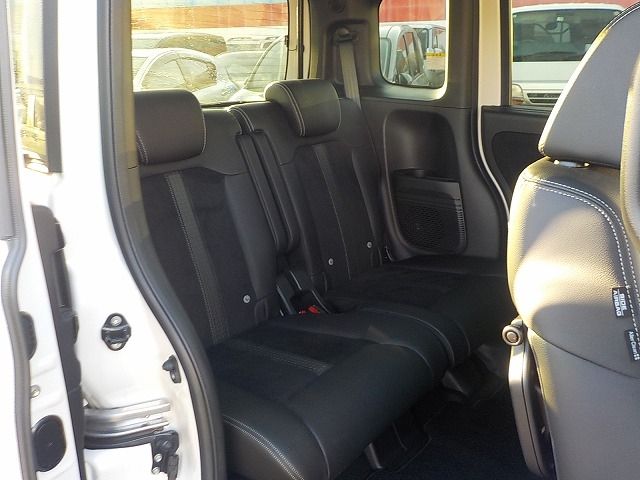 HONDA N BOX CUSTOM 2021 Image 31