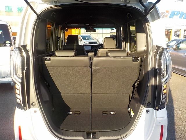 HONDA N BOX CUSTOM 2021 Image 31