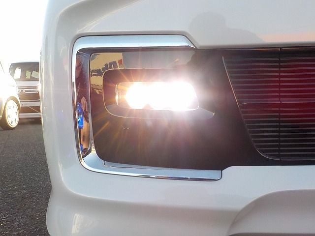 HONDA N BOX CUSTOM 2021 Image 31