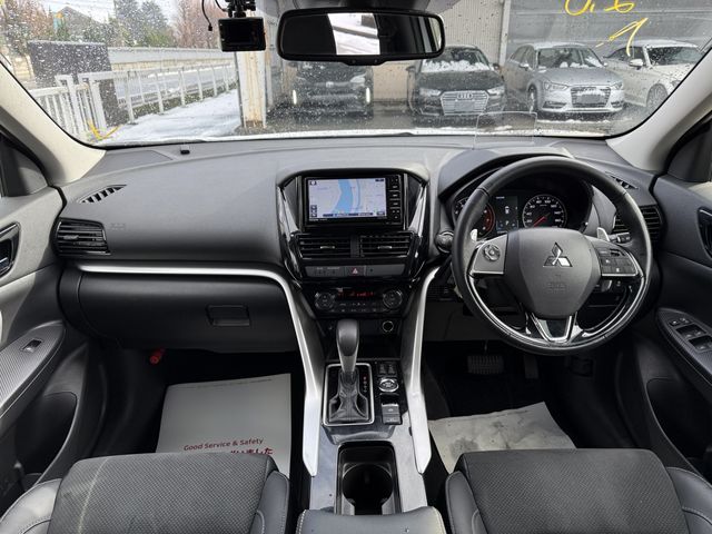 MITSUBISHI ECLIPSE CROSS 4WD 2022 Image 31