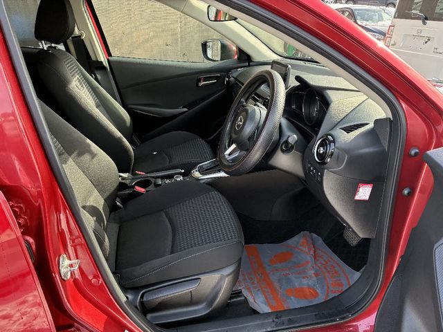 MAZDA DEMIO 4WD 2019 Image 31