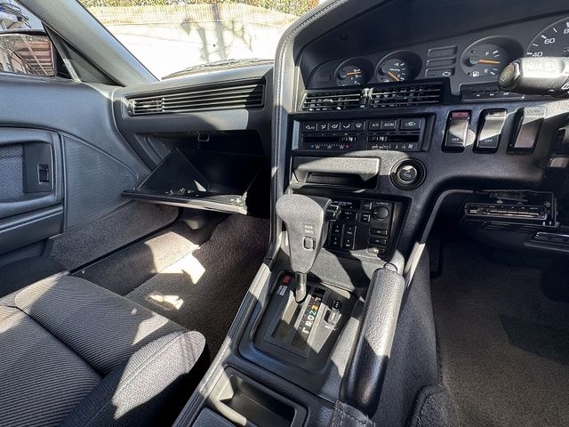 TOYOTA SUPRA 1992 Image 31