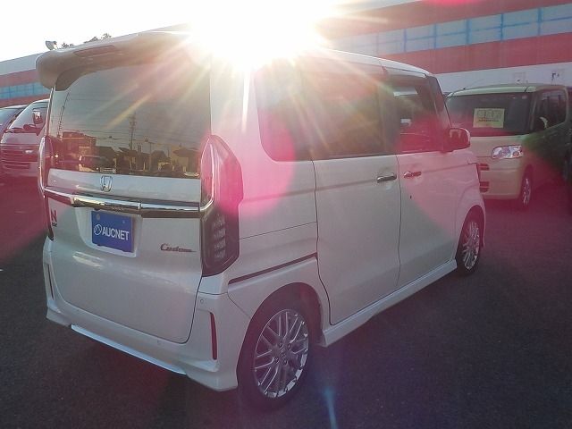 HONDA N BOX CUSTOM 2022 Image 31