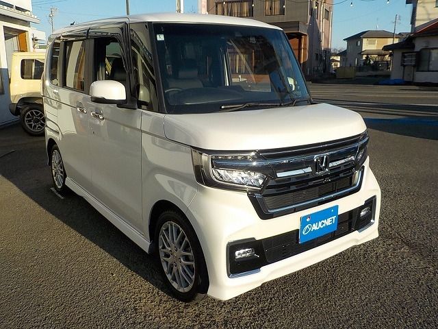 HONDA N BOX CUSTOM 2022 Image 31